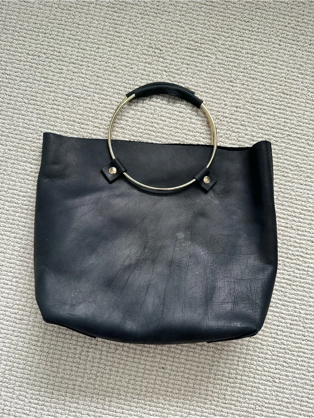 NWOT Tribe Alive Leather Handbag with Brass handles - Picture 2 of 6
